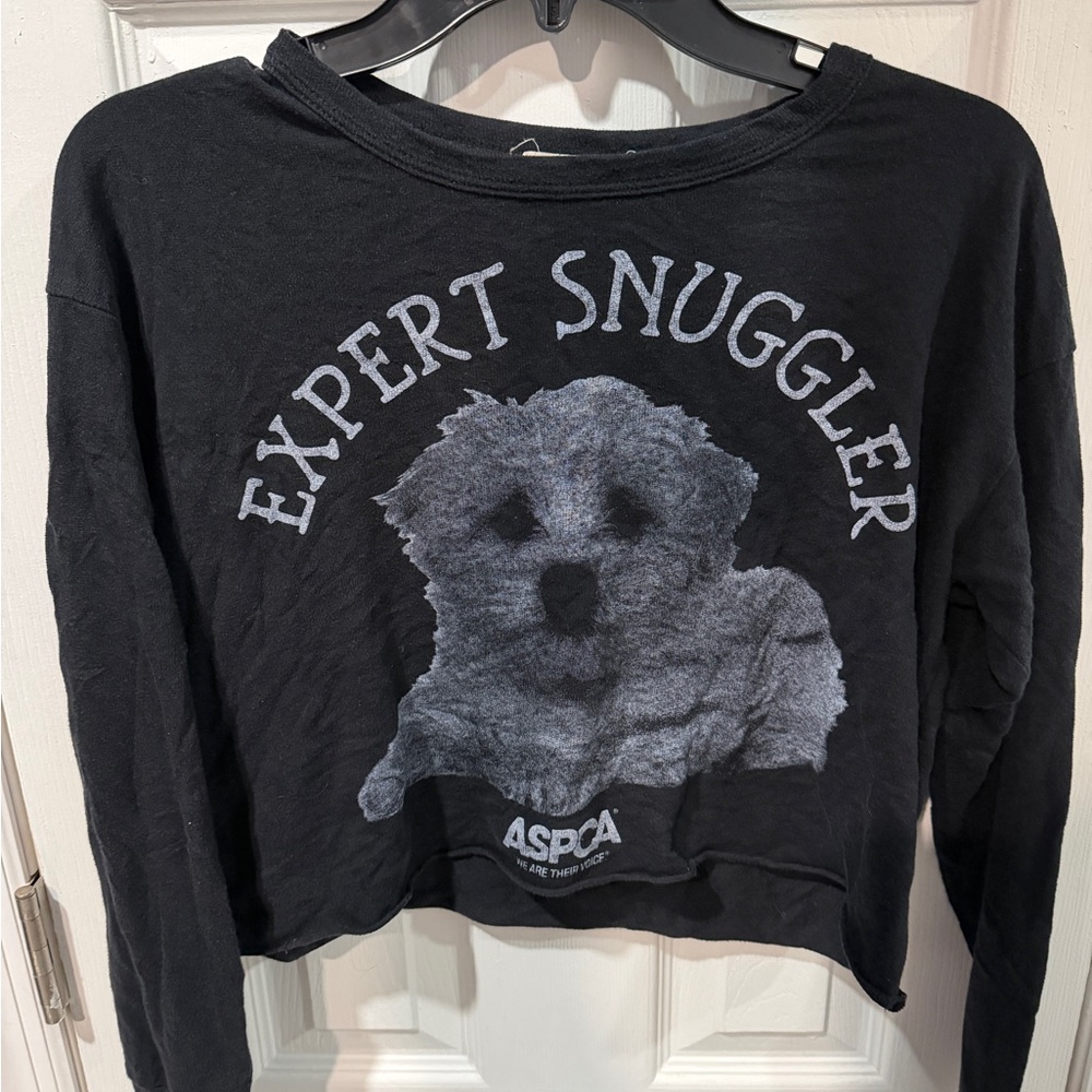 Black 'Expert Snuggler' bichon frise/maltipoo dog Cropped Shirt